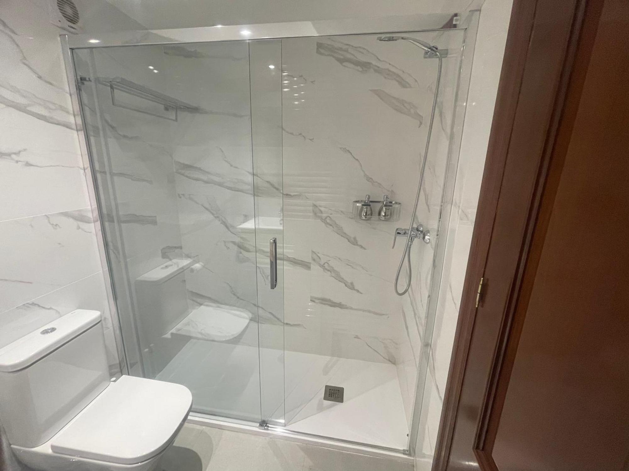 Gran Y Magnifico Apartamento En Malaga Bagian luar foto
